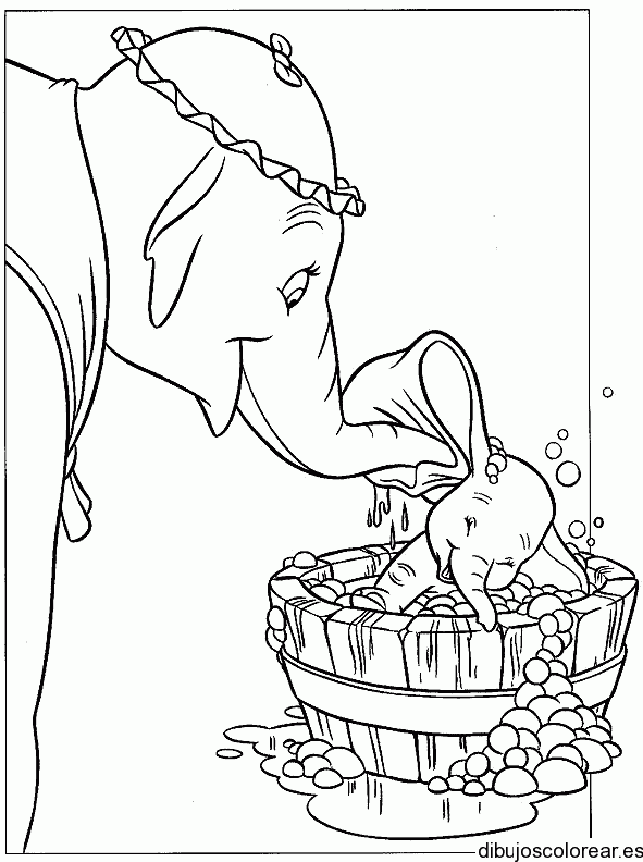 Dibujo de Dumbo en la bañera con su madre para colorear