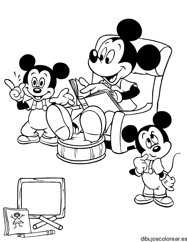 Dibujo de Mickey Mouse leyendo para colorear