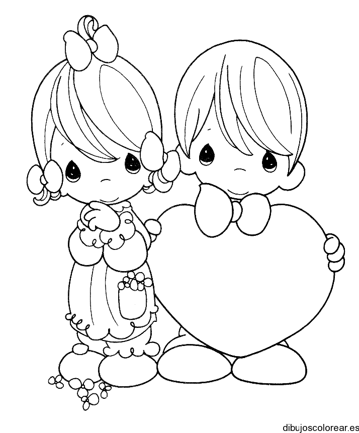 Dibujo de niños con corazón para colorear