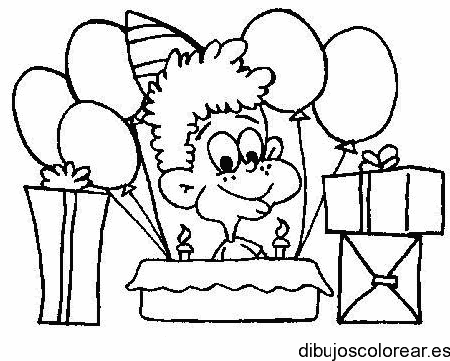 Dibujo de un niño en su cumpleaños para colorear